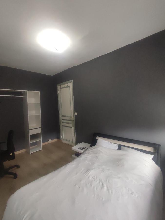 Chambre Prive Dans Une Maison Avec Terrasse Et Jardin Salles De Bain Partagees Apartment Lille Ngoại thất bức ảnh